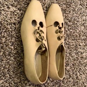 Vintage Sam & Libby shoes - excellent condition